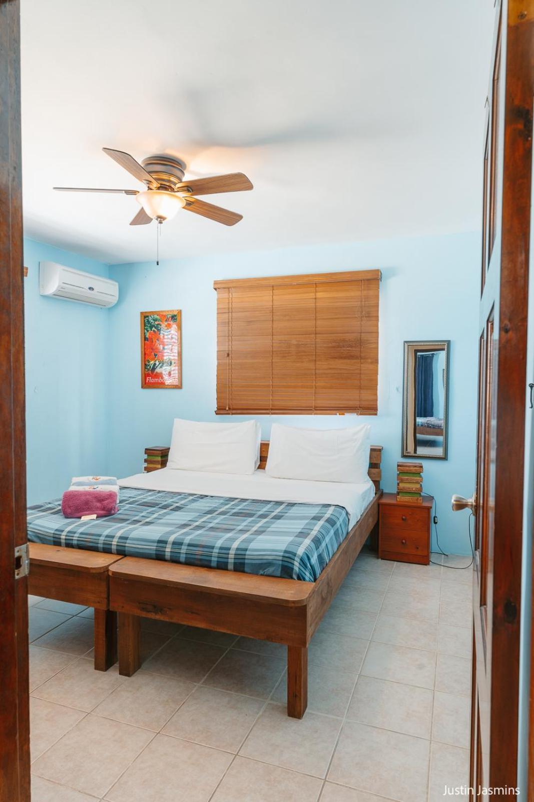Nos Krusero Apartments Westpunt Εξωτερικό φωτογραφία