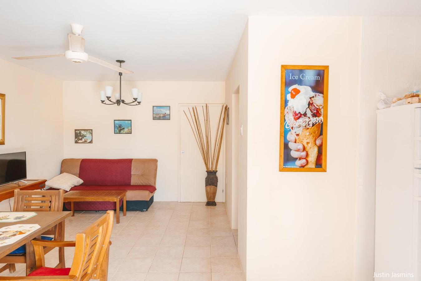 Nos Krusero Apartments Westpunt Εξωτερικό φωτογραφία