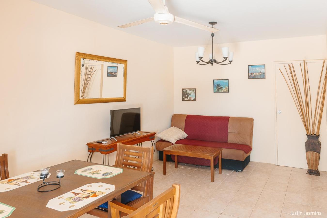 Nos Krusero Apartments Westpunt Εξωτερικό φωτογραφία